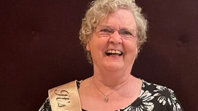 Mercedes Suv Seen Passing Missing Woman’s Van On Remote B.c. Logging Road