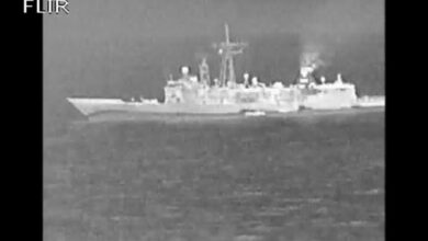 Infrared view of a US Navy vessel during pursuit of a suspected drug-smuggling boat